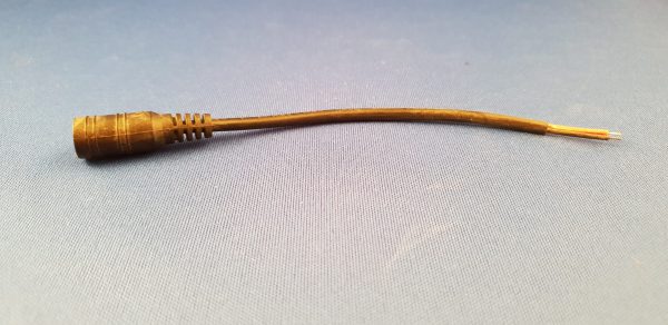 female 5.5 mm stekker