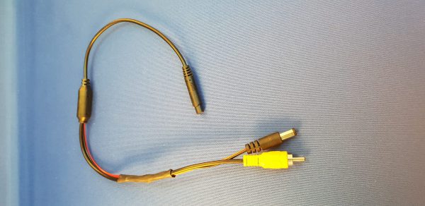 aansluitkabel tussen camera en zender